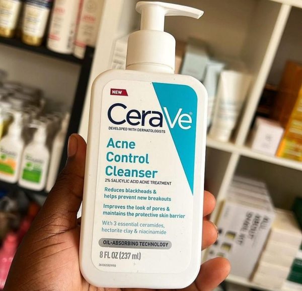 Cerave Acne Control Cleanser – 237ml